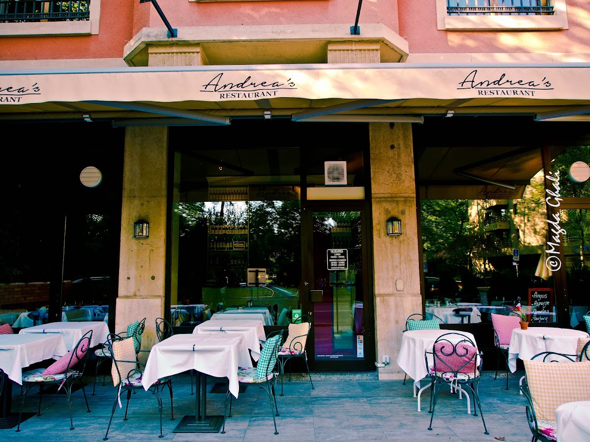 Andrea's